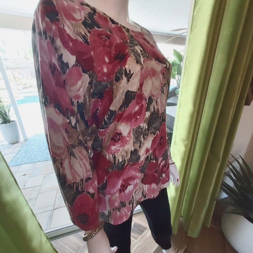 Flowered Sweater With Silver Threading Detail + S… - image 5